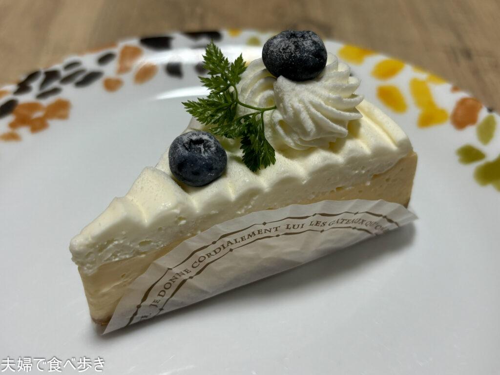 LUMETO　当然ながらケーキもいい