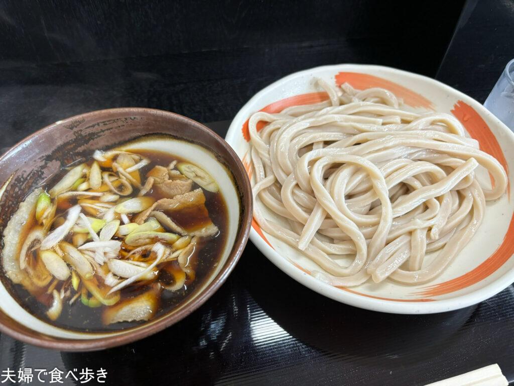 駅から遠いけど人気店