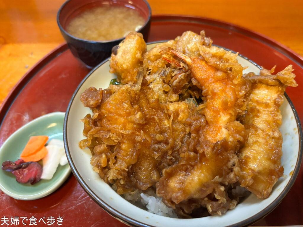 天山