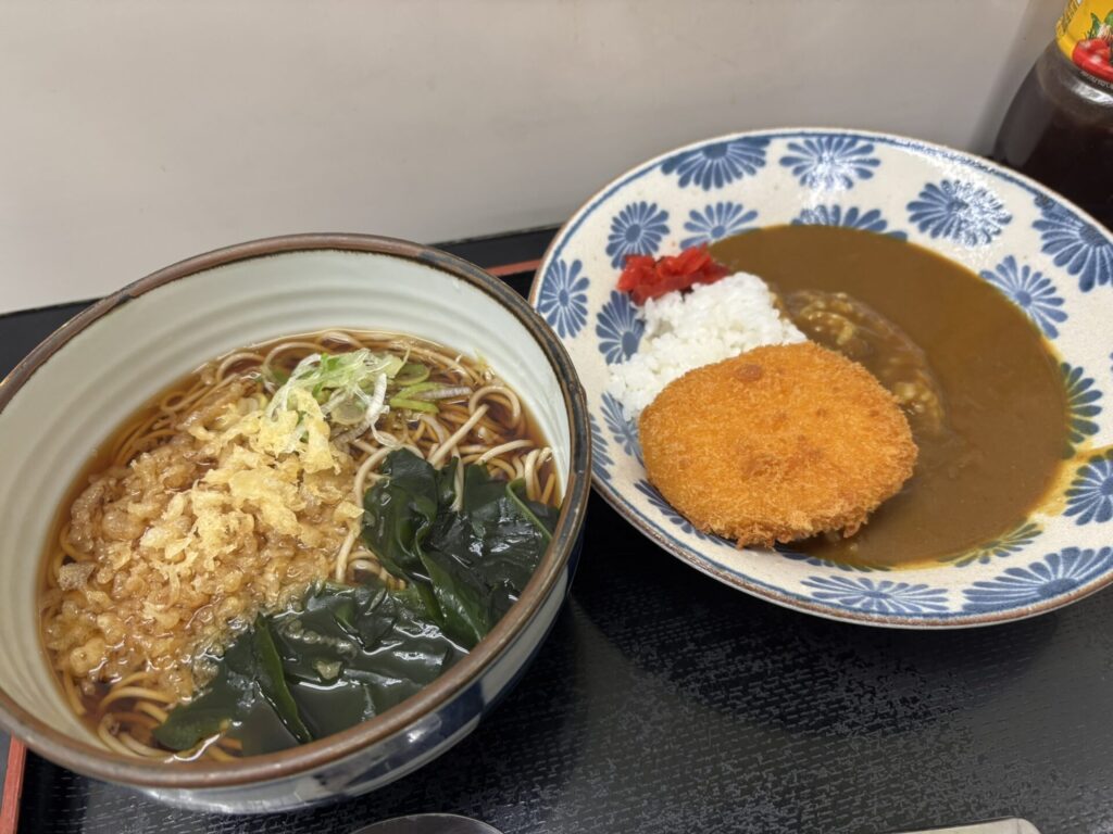 朝の立ち食いそば