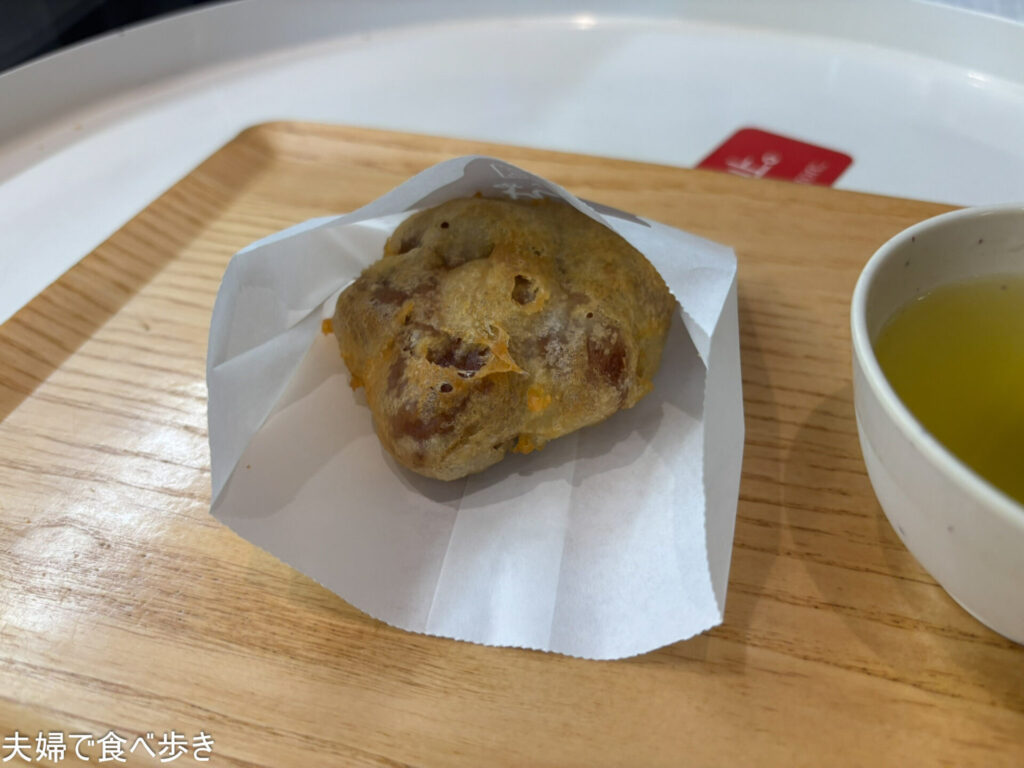 おやつに揚げもみじ