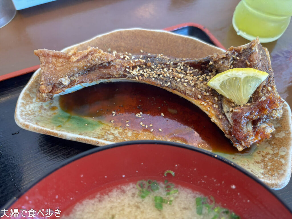 昼食に市場飯