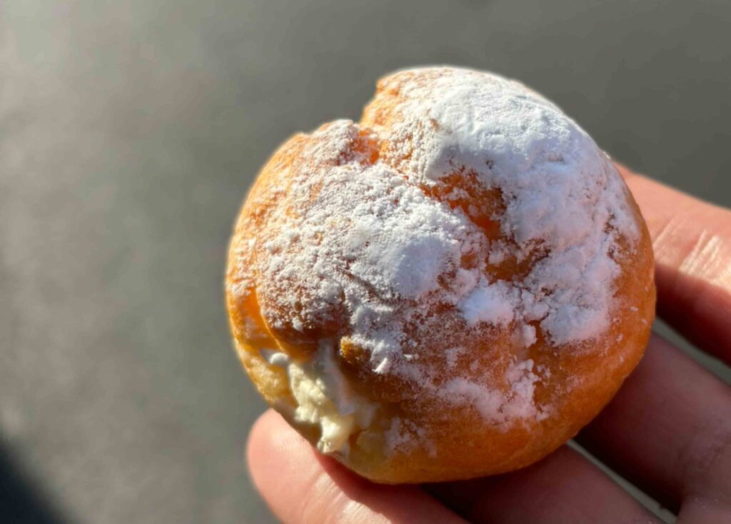 伊丹空港近くのパン