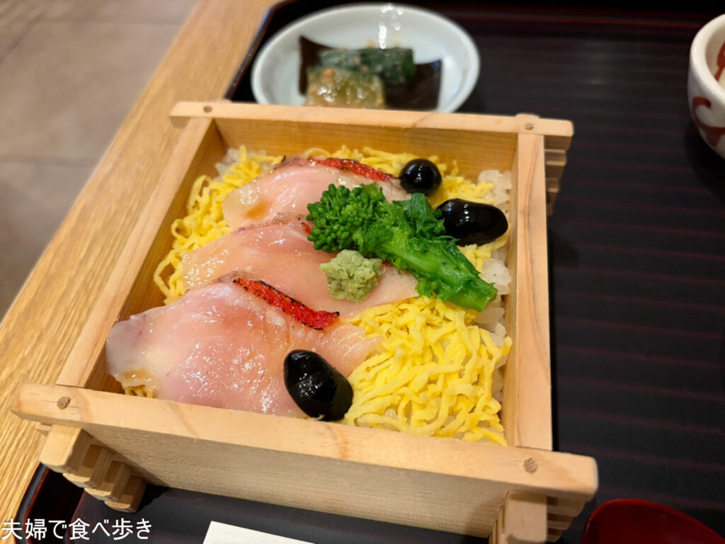 はしたての蒸し寿司