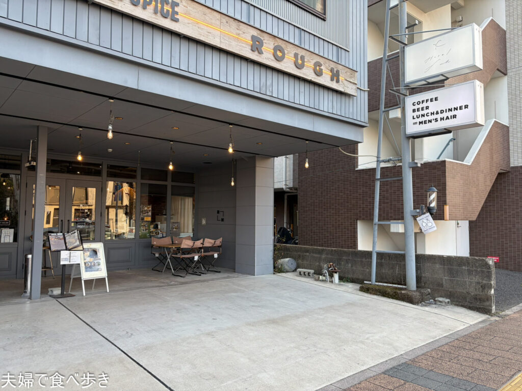 佐賀駅近くのカフェで朝食