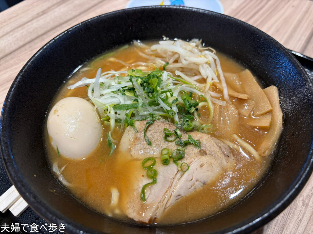 上里SAでラーメンとうどん