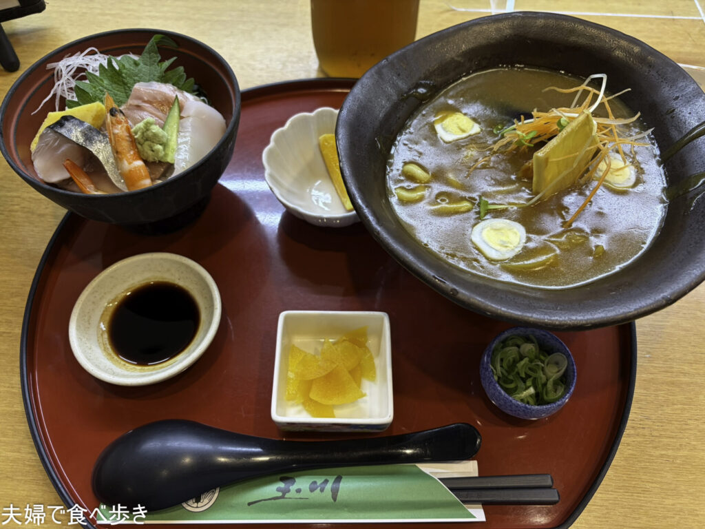 豊橋駅近くでカレーうどん