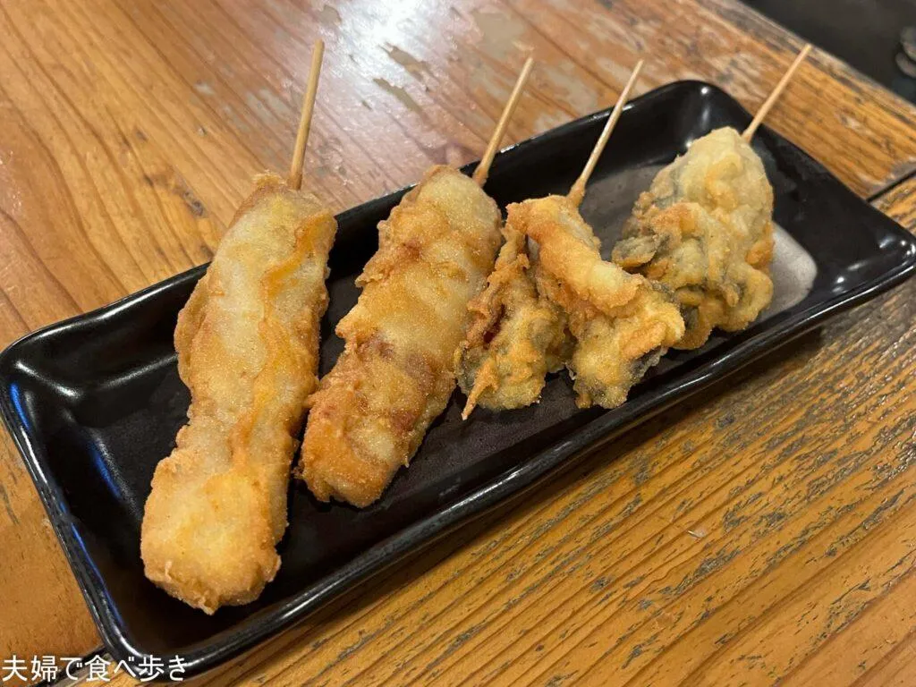 角打福本屋 串　豚　牡蠣