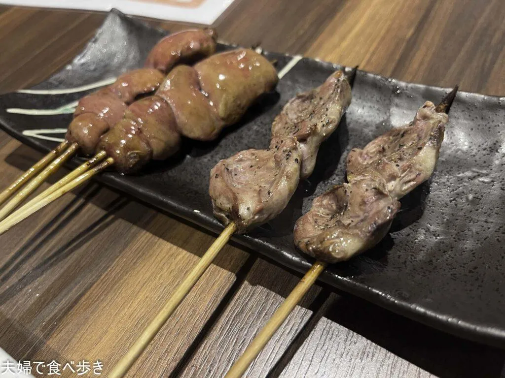 炭火やきとり ゴマメ 柳橋市場の近くの焼鳥