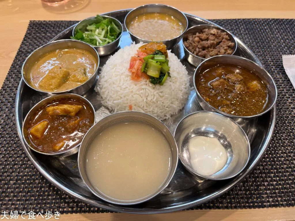 スパイス料理ナッラマナム　本町でスパイスカレー