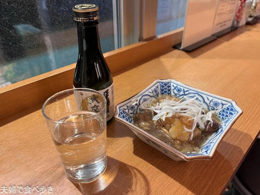 鶴肴　神楽坂の立飲みのお店