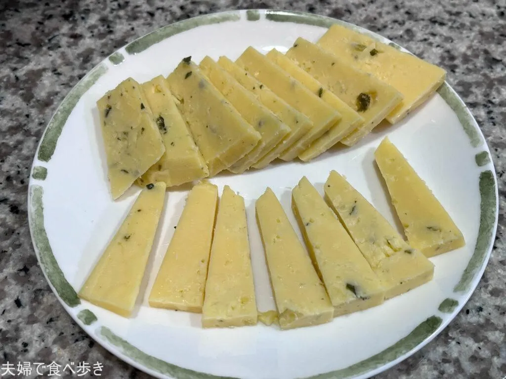 ソフトクリームとチーズ