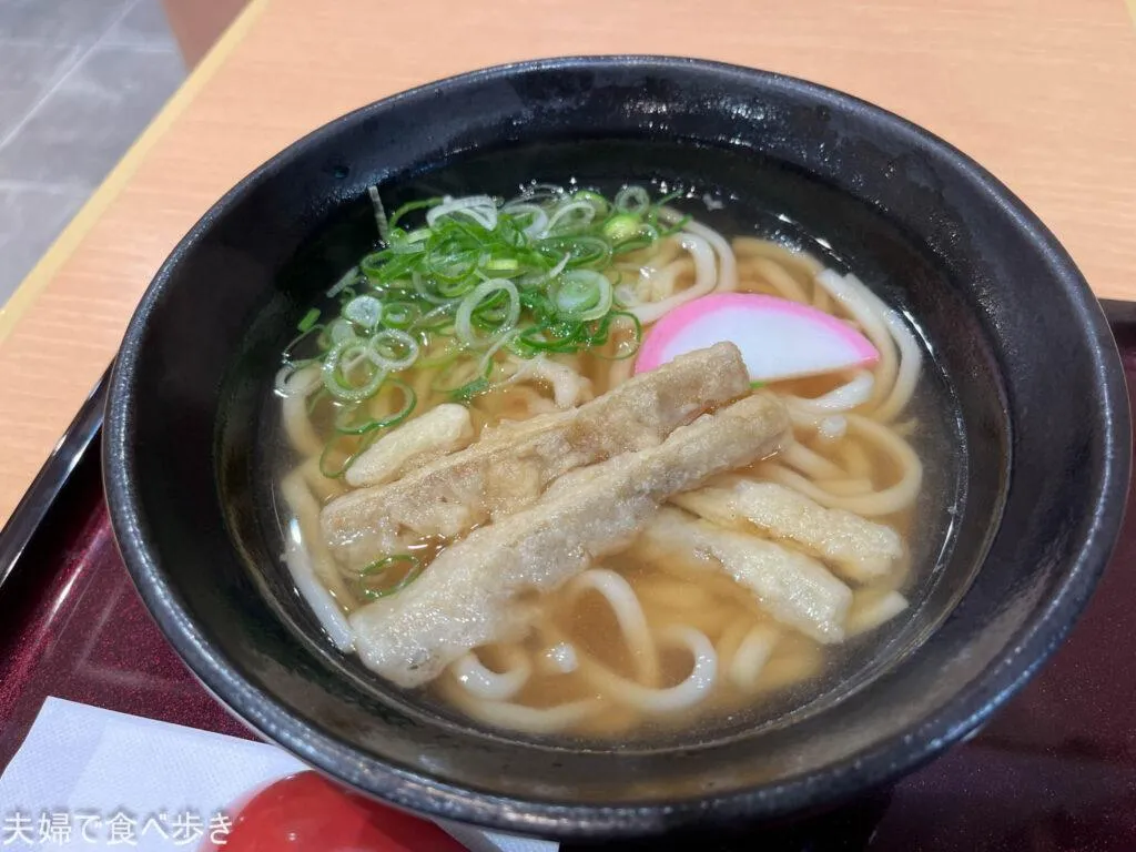 福そば・福うどん うぃんぐ　福岡空港で朝うどん