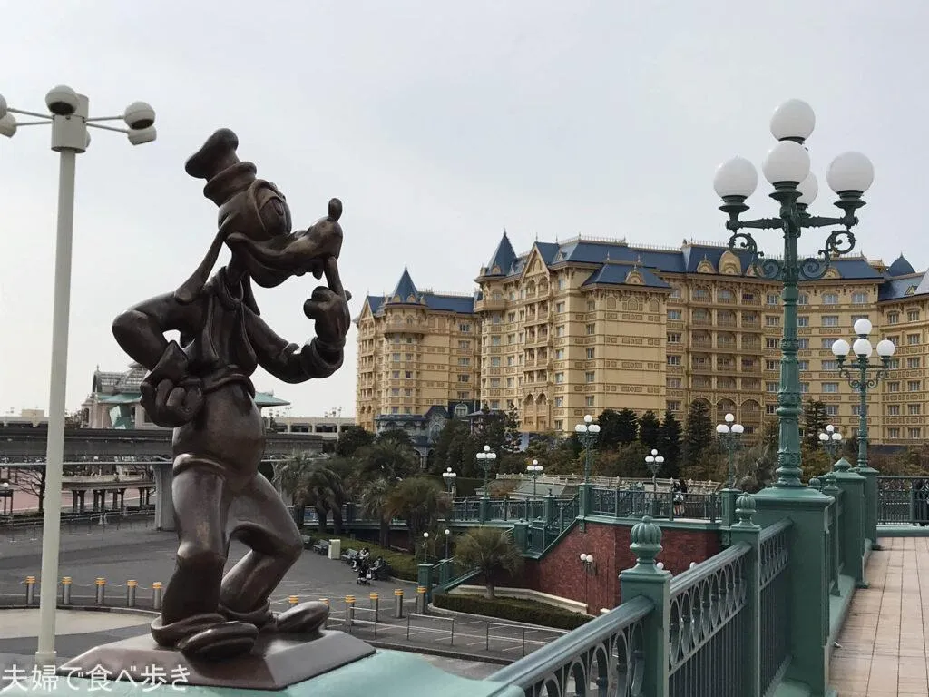 O1854139115086549833