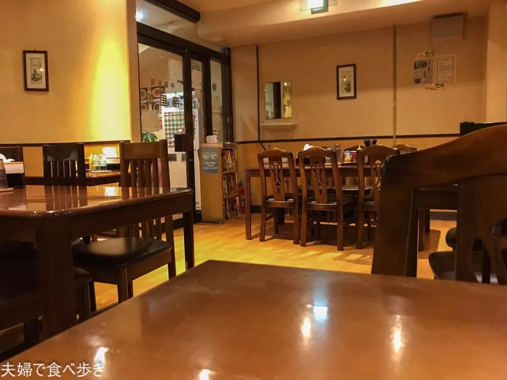 地下駐車場にある中華