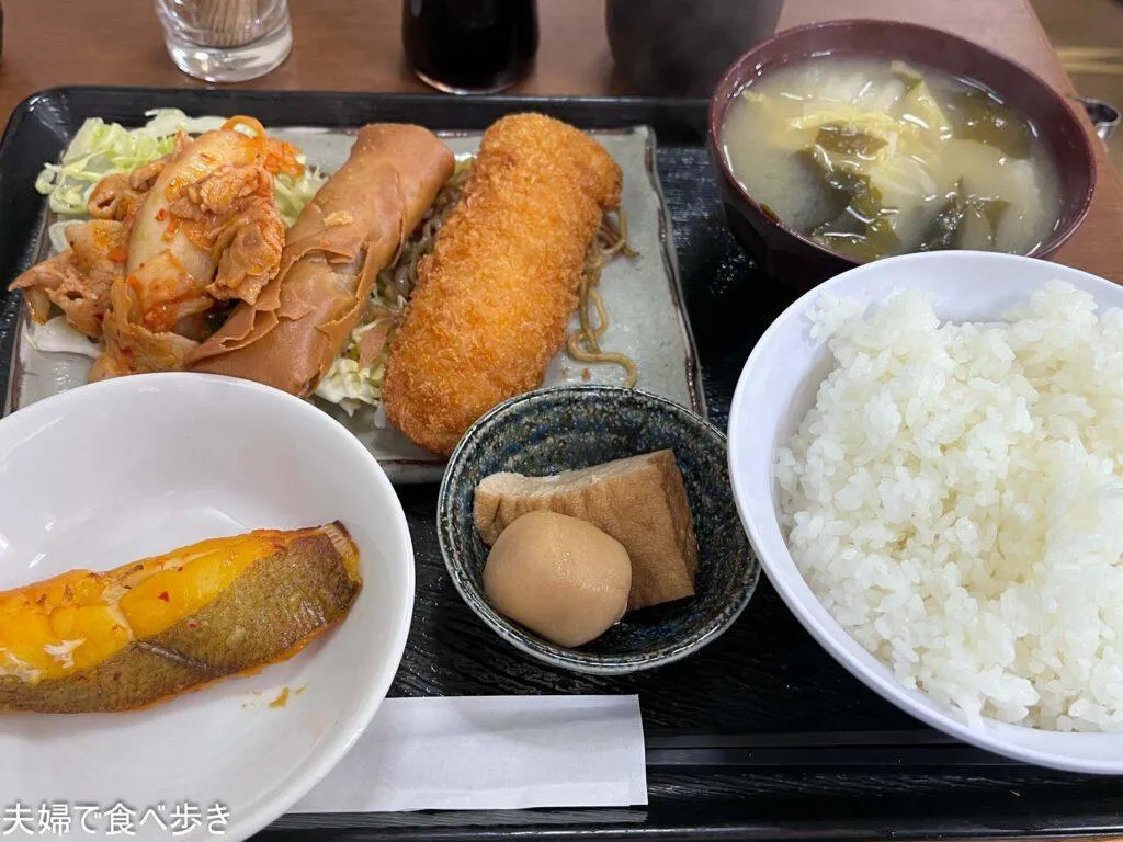 柏や　ボリューム満点の日替定食