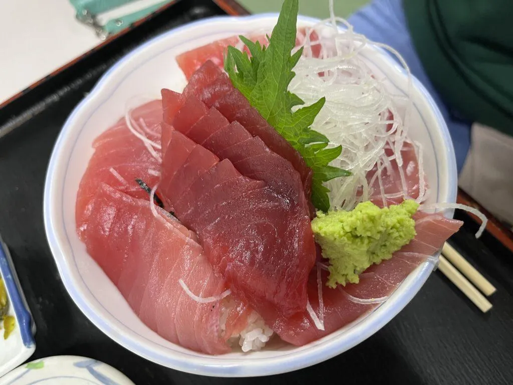 小田原の魚市場の食堂