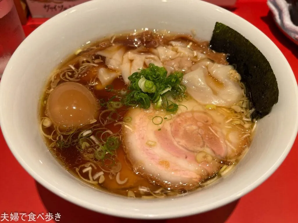 かどやでワンタンメン