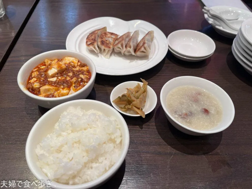 神楽坂の餃子と担々麺