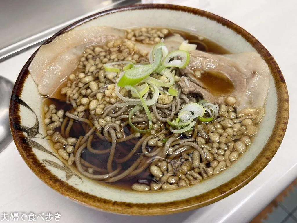 豊しま　豊しまの肉そばを食べる