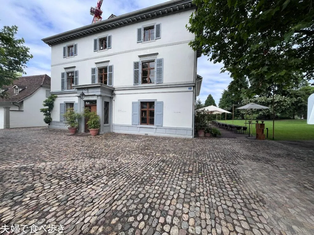 バイエラーのカフェ