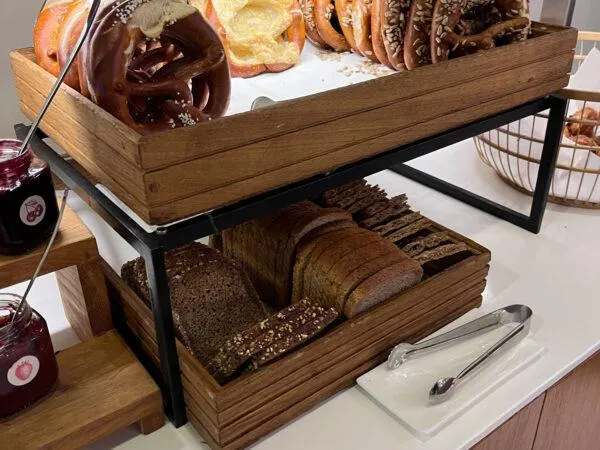 セネターラウンジ