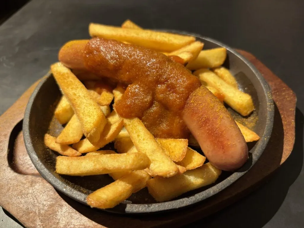 有楽町ガード下でドイツビール