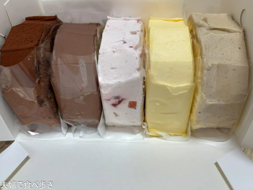 カラフルロールケーキ