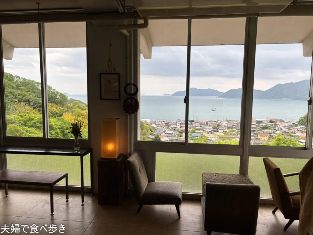 山道の先の絶景ショコラトリー