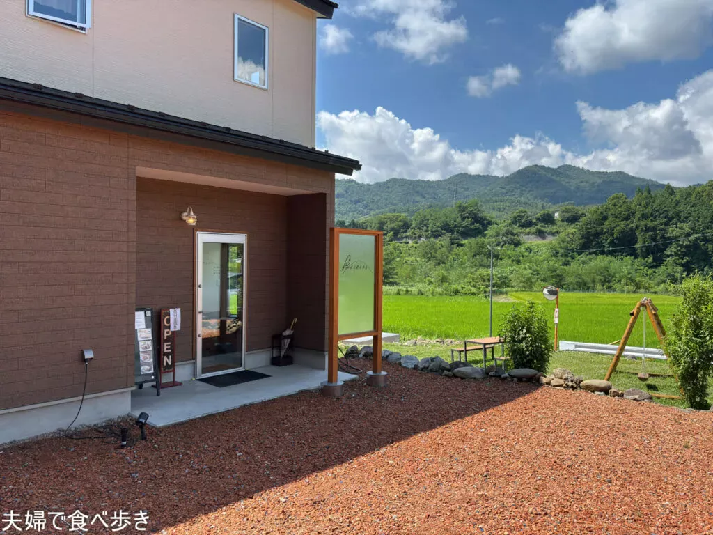 甲斐駒を見ながらの朝食