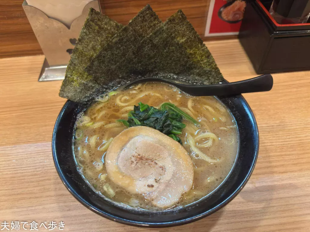 締めの家系ラーメン